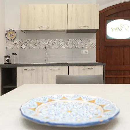 Casa Vacanze Nonna Pina Holiday home Cefalu